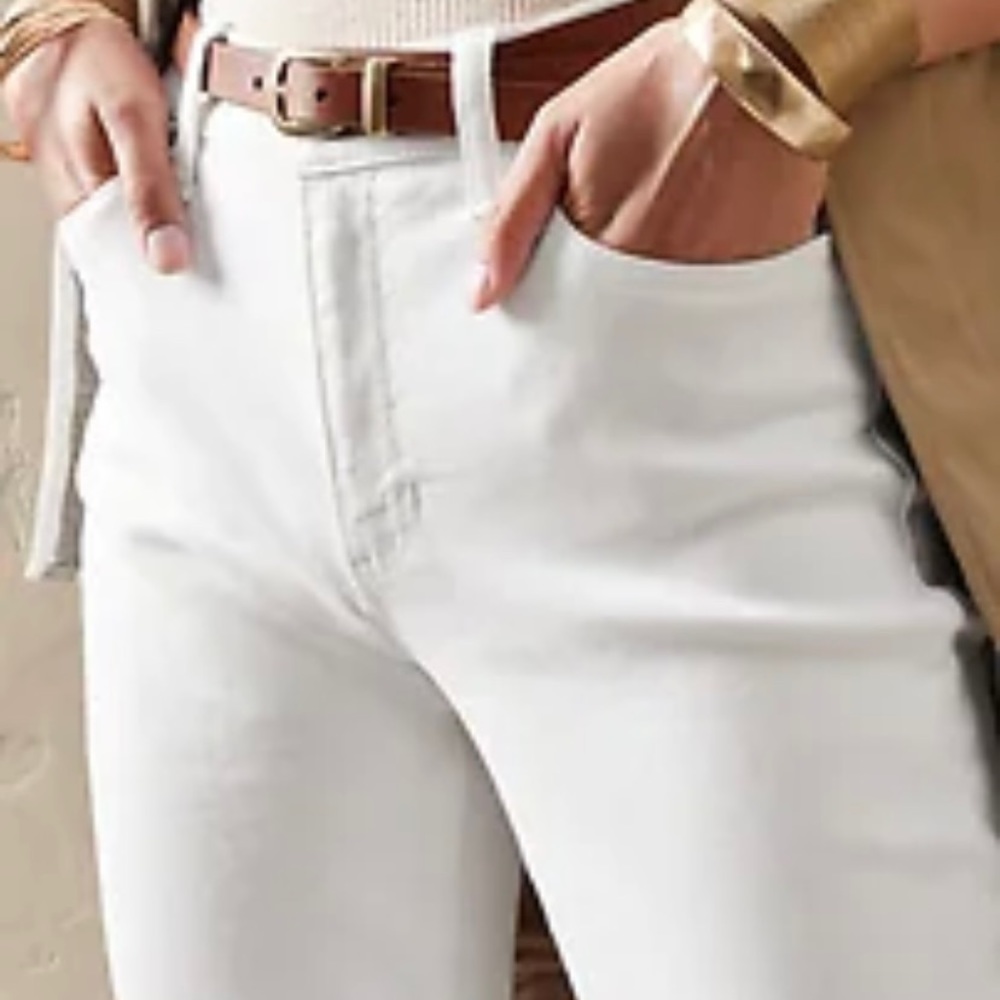 Banana Republic premium denim white raw hem jeans - Picture 3 of 7